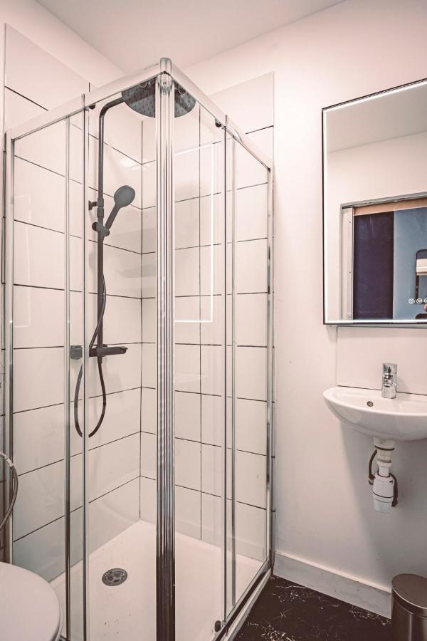 La Suite - Paisible Et A Deux Pas De La Gare Remeš Exteriér fotografie